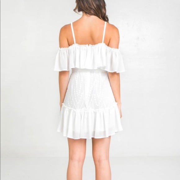Flying Tomato White Off-Shoulder Dress - Picture 16 of 16
